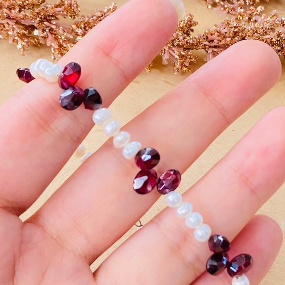 Mozambique Garnet Natural Pearl Sterling Bracelet - Picture 6 of 13